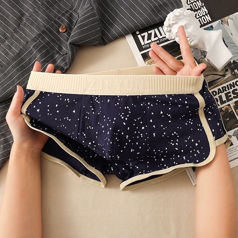 Nuevas calzoncillos de hombre, algodón transpirable, ángulo plano cómodo, tendencia de estrellas, pantalones cortos deportivos personales para jóvenes
