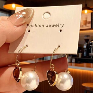 ��Ʒ������A����A��Ů�o�������A����һ�w���hһ��ɴ����