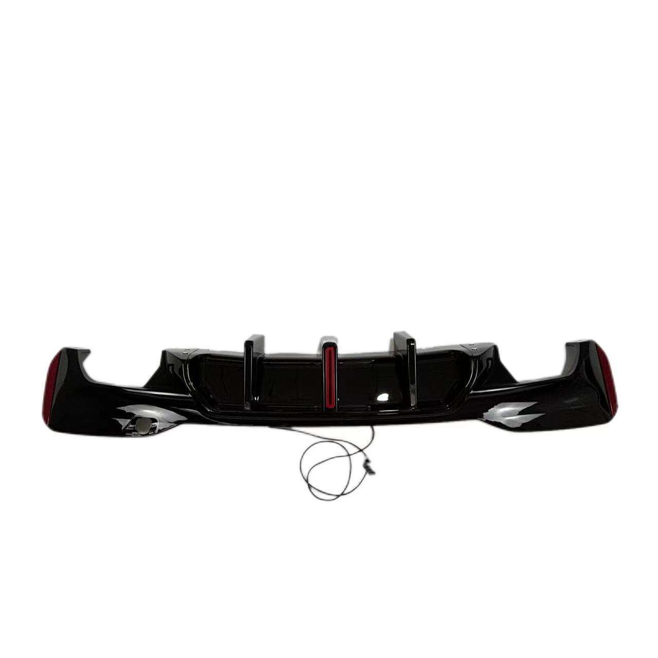 Suitable for Bmw 5 Series G30/G38 Rear Lip Racing M5 Model 17-21 Rear Diffuser Vertical Light Led Tail Lip