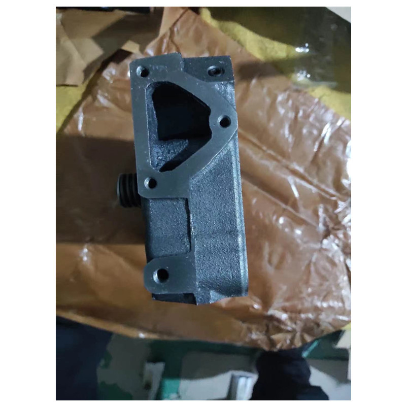 Factory direct diesel engine cylinder head assembly D902 three-cylinder cast iron cylinder head assembly D902