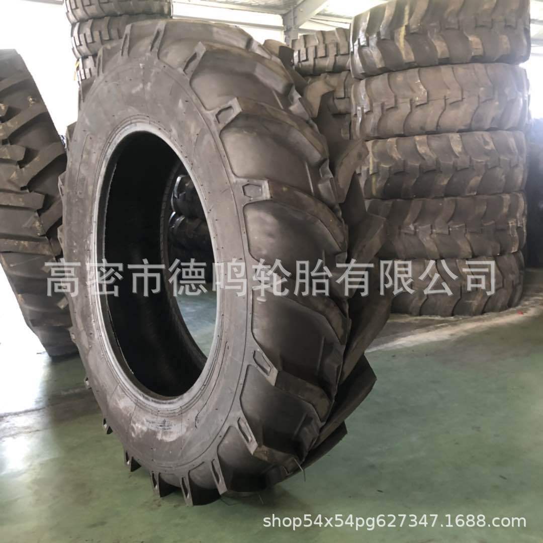 Neumático de espiga de vehículo agrícola 14,9-30 neumático Lei Jia profundización patrón R-1 PATRÓN DE NEUMÁTICO