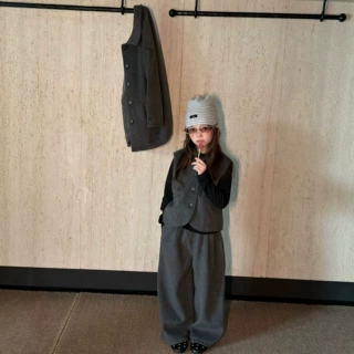 儿童中性风呢料三件套2026冬款男女童呢大衣马甲阔腿长裤毛呢套装