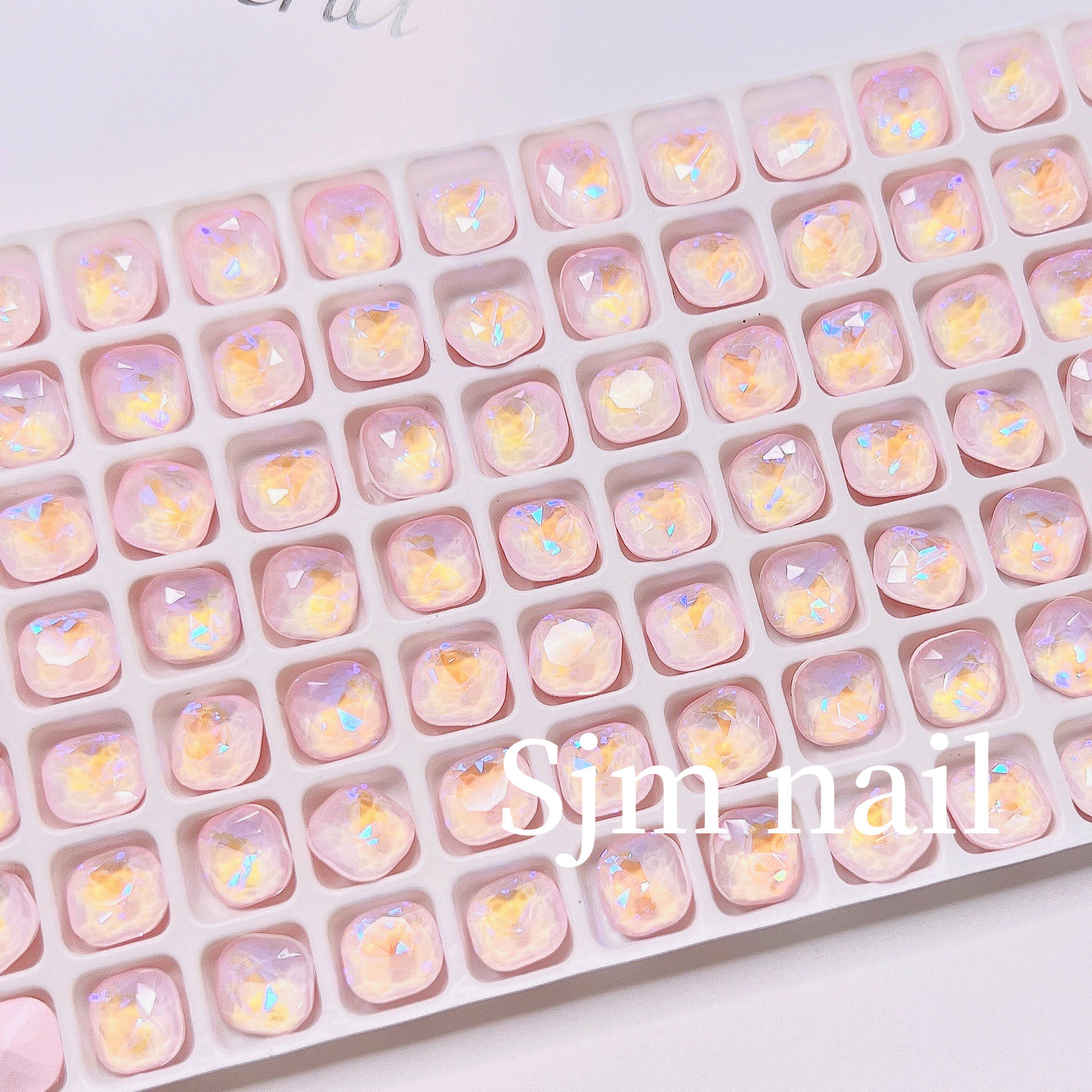 ACA6A222-555E-4393-B3E0-AEE269