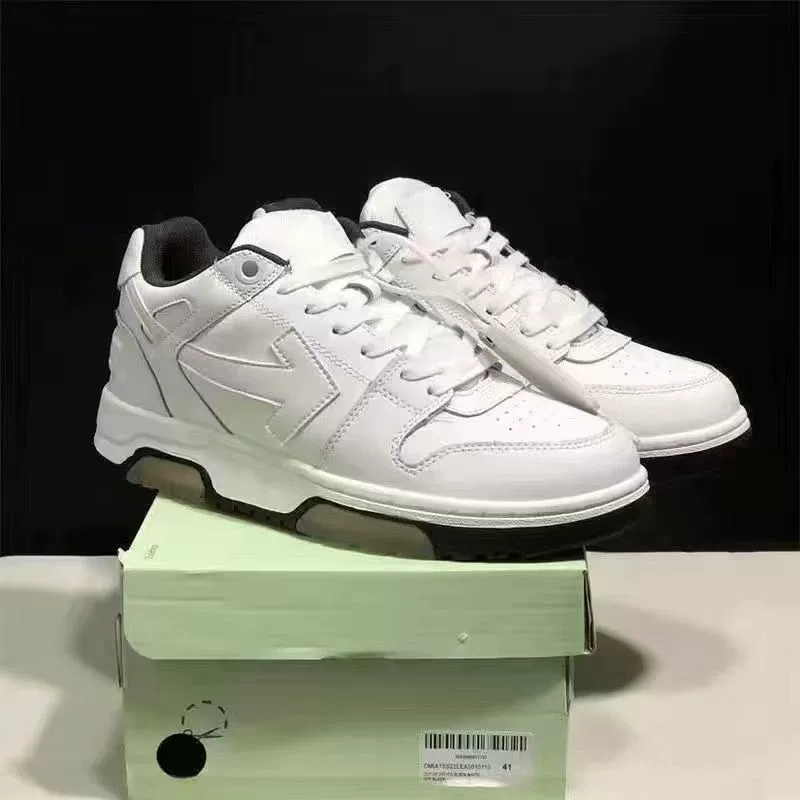 Лоу-тай Sneakers из кожи (Путянь) дизайн «голова панд» стрелка, универсальные кроссовки 36–45