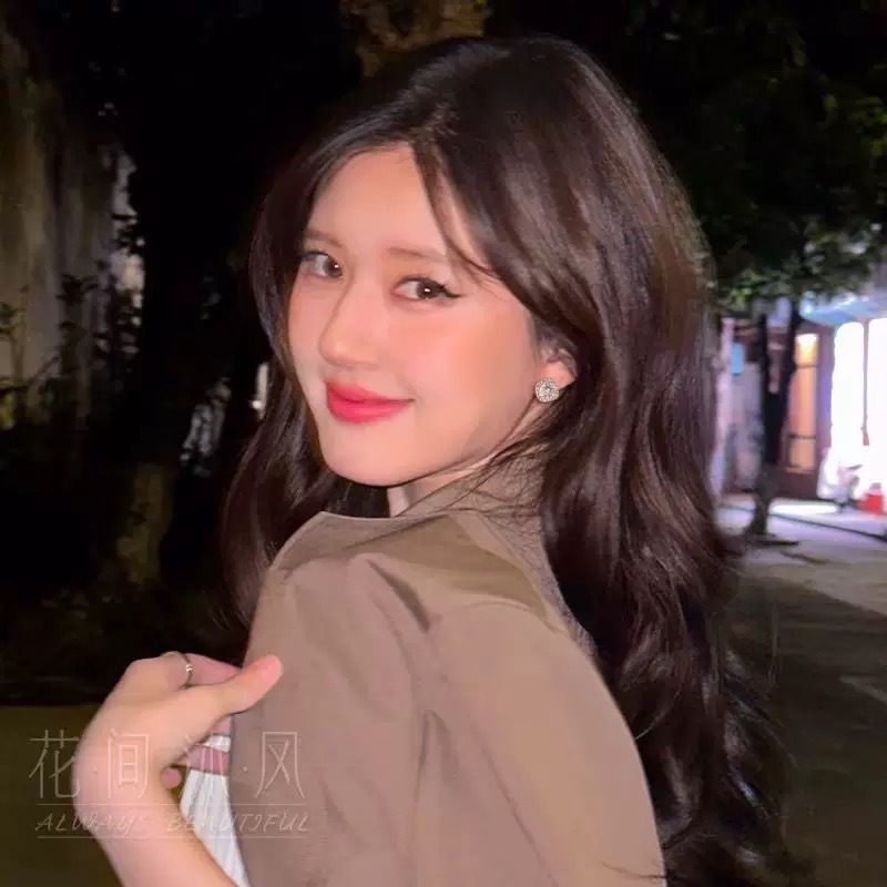 千金感~赵露思同款耳钉轻奢耳环女小众设计感高级耳饰无耳洞耳夹|undefined