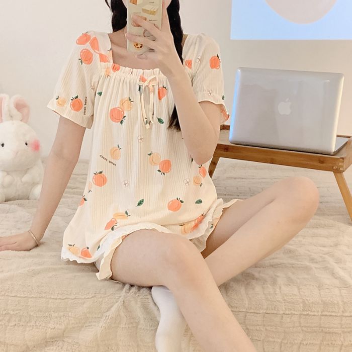 Tronos de algodón de imitación de verano al por mayor transfronterizos, pantalones cortos de manga corta con cuello de una línea, pijamas, tumba de princesa femenina, traje de dibujos animados, servicio a domicilio