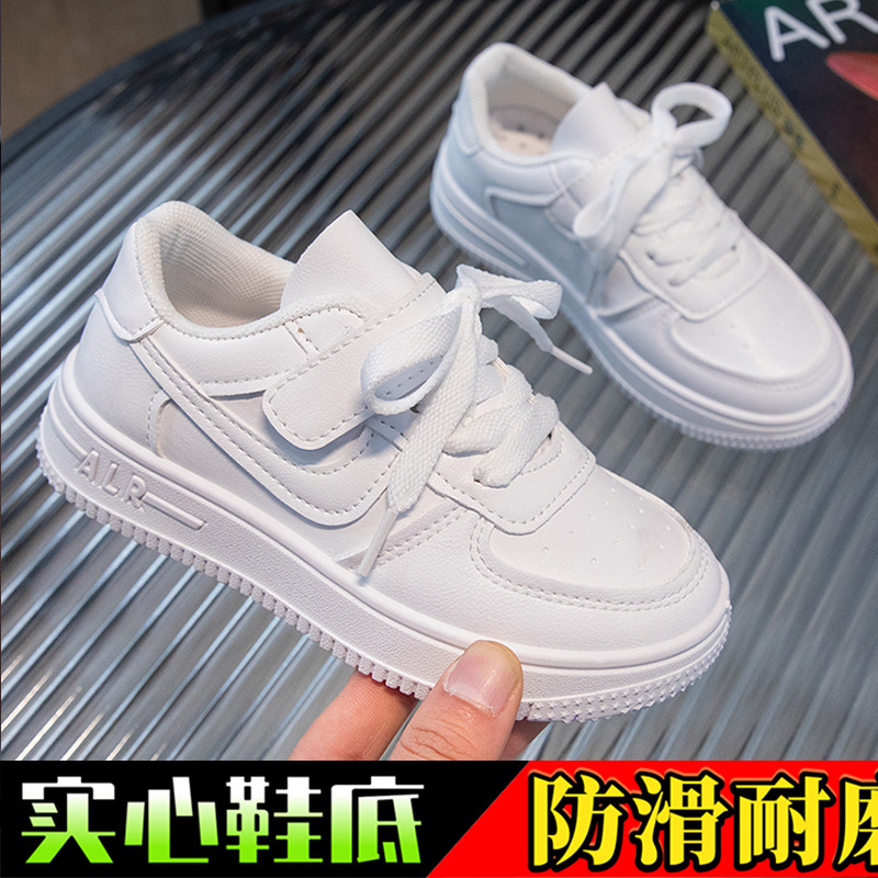 男の子と女の子用の子供用白い靴、春と秋の新入生パフォーマンスシューズ、多用途の柔らかい底のベビースポーツシューズ|undefined