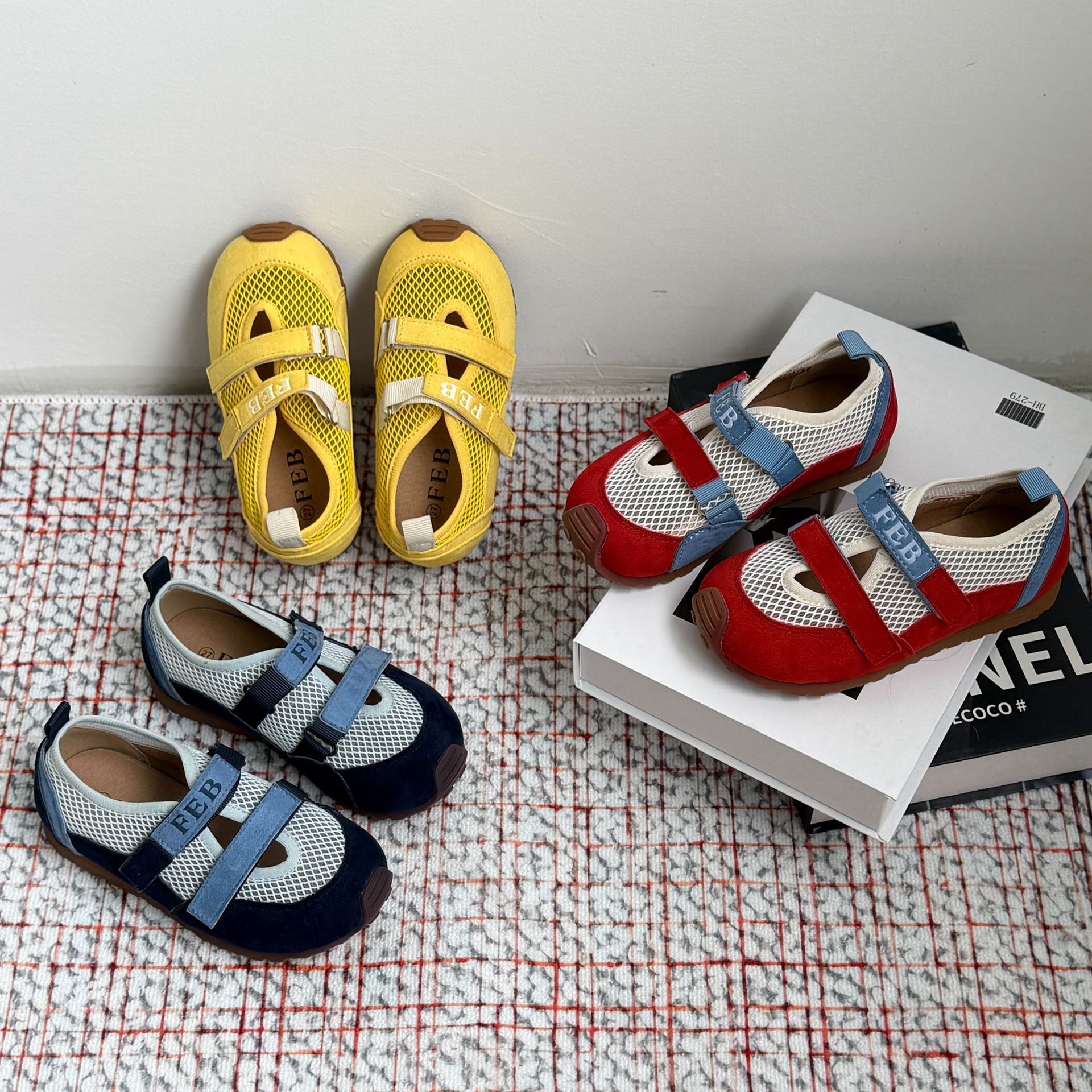 Clearance Children's Sports Shoes German Training Shoes 2025 Summer Breathable Children's German Training Shoes Genuine Leather Soft Sole Fashion Casual Sports Shoes