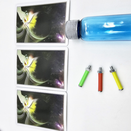 G0251 ET screw escape prophecy King Magic magic props children's toys holiday performance