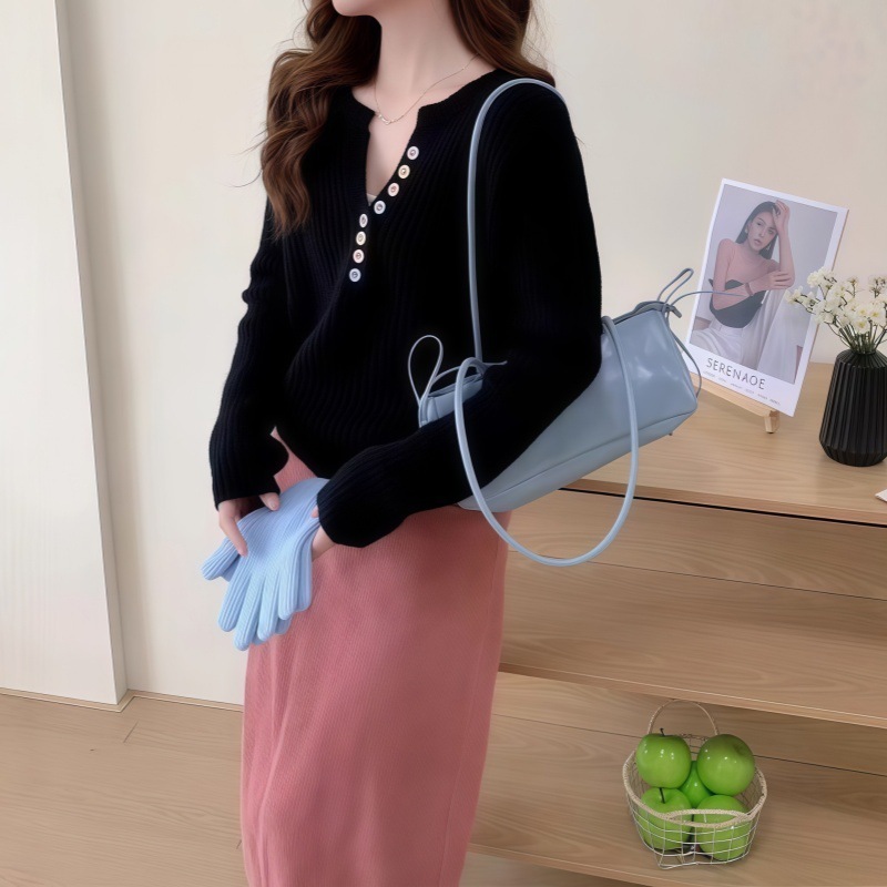 秋冬季新款韩系针织打底衫女设计感长袖v领彩色纽扣女装套头上衣|undefined