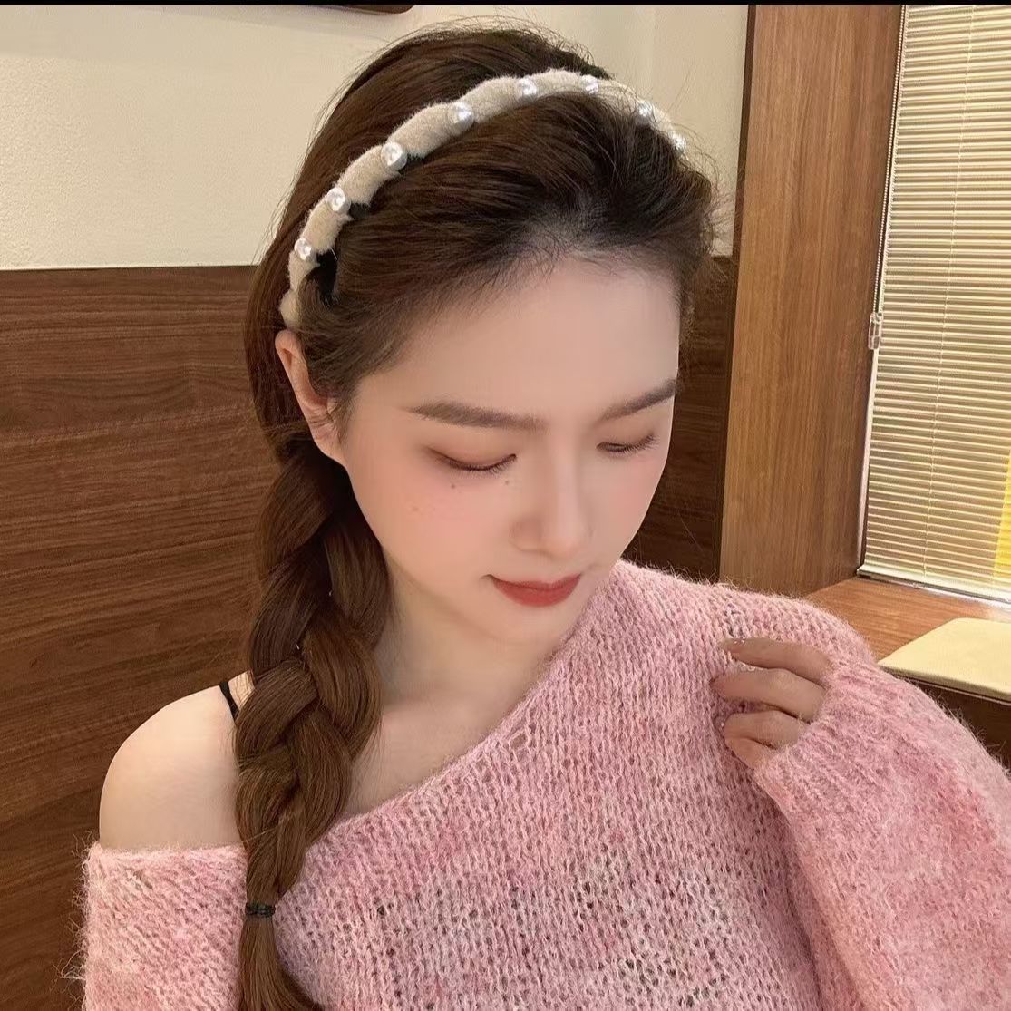 Perlas ondas de cabello para mujeres 2024 nuevo alto cráneo de correa de dientes antideslizante presión clip de cabello acabado artefacto paquete de cabello