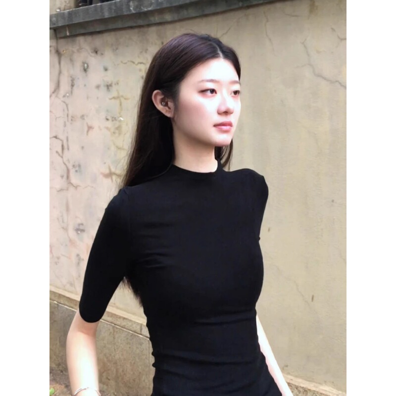 American-Style Spicy Girl Black Early Spring New Slim-Fit Design Slimming Basic Mid-Sleeve Waist-Cinching Regular Shoulder T-Shirt Women's Top