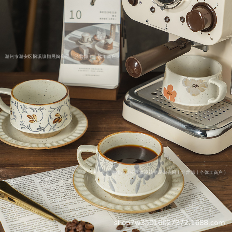 Tazas de café de cerámica retro japonesa y platos de cerámica, tazas de café de color especial para café de hotel