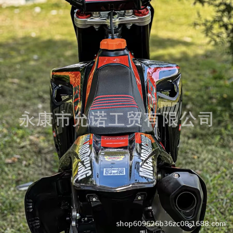 Off-road мотоцикл BSE Bossel M1 Extreme 300CC Гепард, горы, лесная дорога, бездорожье