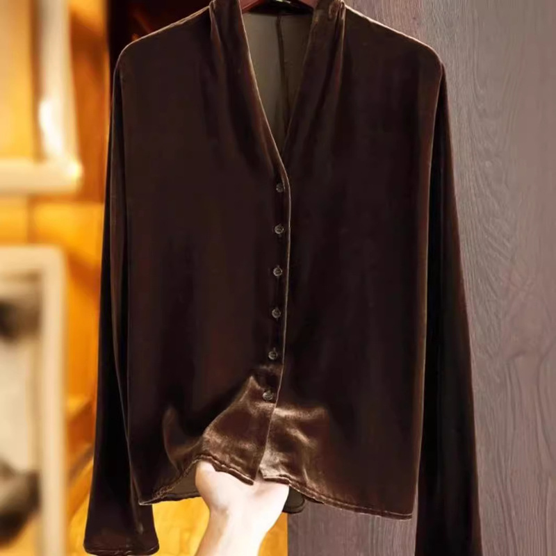 Velvet Coffee-Colored Shirt for Women, High-End Lazy Style Base Layer Top, Autumn and Winter 2025 New Casual Versatile Shirt