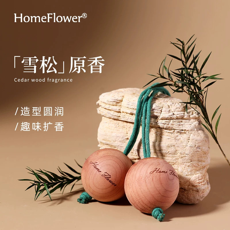 Natural Cedar Ball Diffuser for Home Use, Wool and Cashmere Moth Repellent, Insect-Proof, Moisture-Proof, Can Be Hung in Wardrobes and Closets