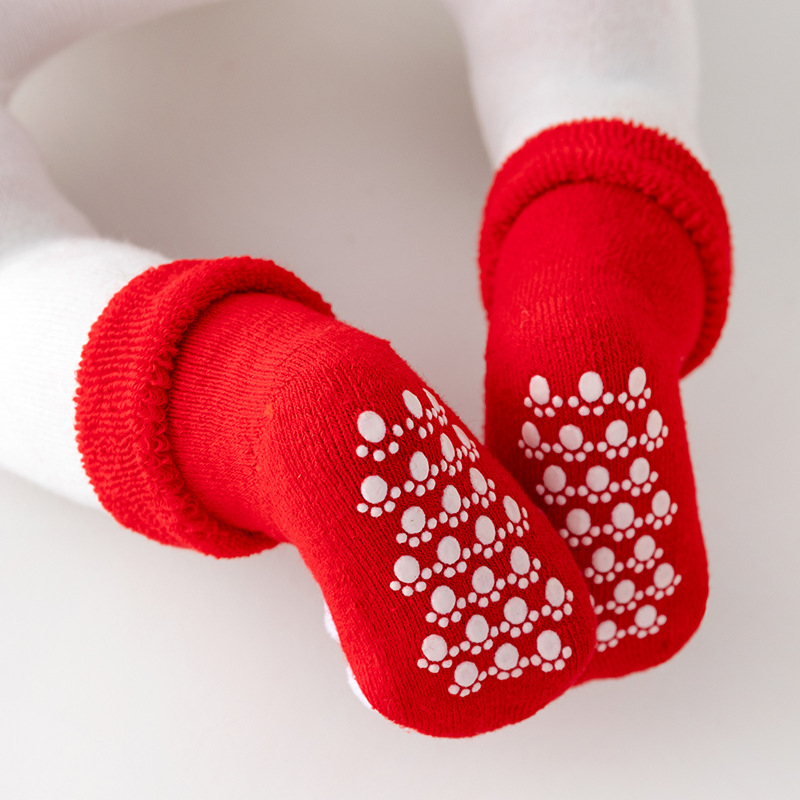 Bebé espesado polar invierno cálido Terry calcetines recién nacido bebé Navidad rojo antideslizante piso mediados de la pantorrilla regalo calcetines