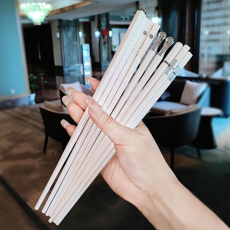 【包邮价】筷子家用防滑耐高温一人一筷分餐筷轻奢北欧风合金筷子|undefined