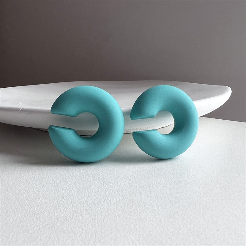 8g Weight Ear Cuffs Classification 1 Piece Quantity Holiday, Daily Occasion Acrylic Material C Shape Pattern Unisex Gender Plating Design Sweet Style 1 Piece Sweet C Shape Plating Arylic Ear Cuffs 4