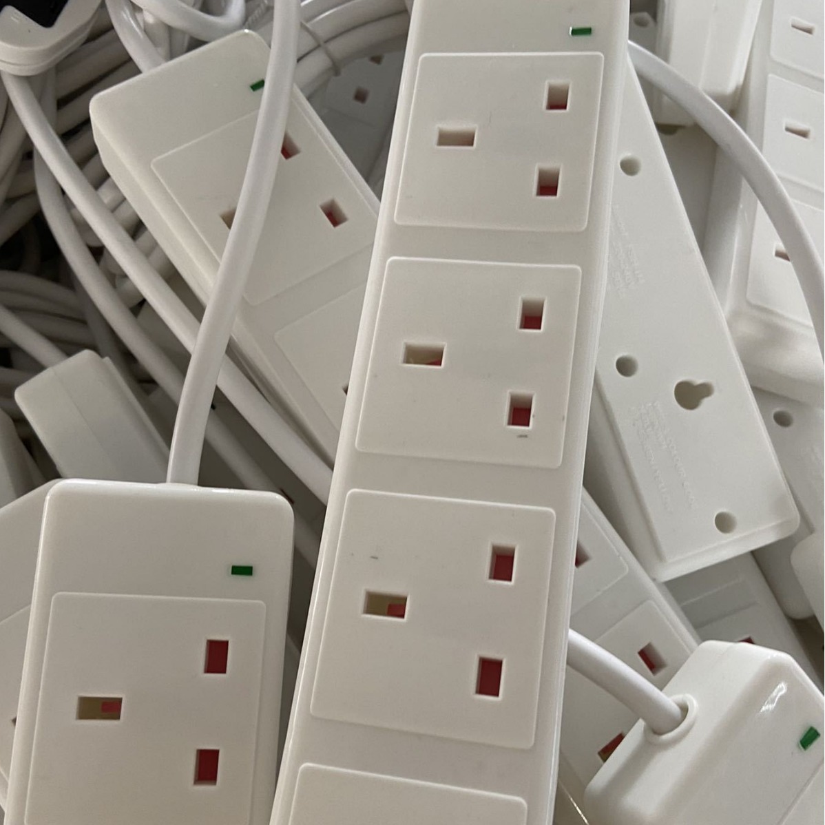 英标插座英式插排4位6位非标插座