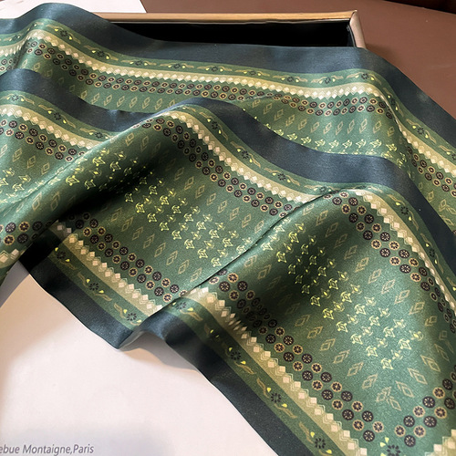 Summer European and American workplace versatile mulberry silk scarf green polka dot splicing double layer double-sided silk long ribbon for women