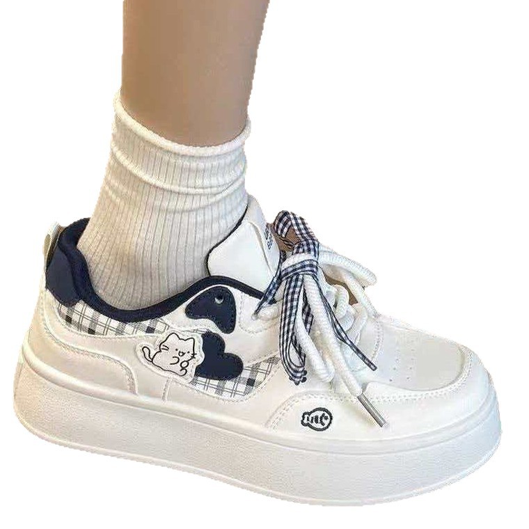 2026 verano nuevo plano antideslizante diario ligero frontal lazos de moda superficial estudiantes zapatos deportivos de mujer