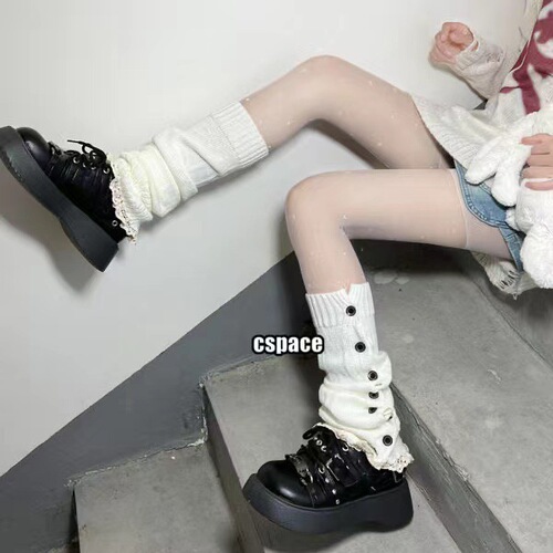 JK wide-leg socks Lolita button lace warm socks new button lace socks straight knitted leg covers