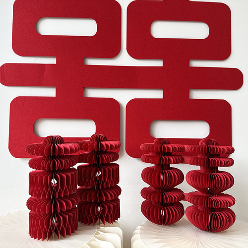 Wedding Congratulations Characters Honeycomb Ball 3D Decorative Item for Wedding Room Decoration Engagement Party Congratulations Characters Display Stand Wedding Supplies Wholesale 