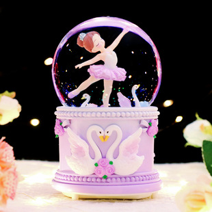 �¿����Ů������ˮ������������D�hѩ�������b�ˮ��[�����l