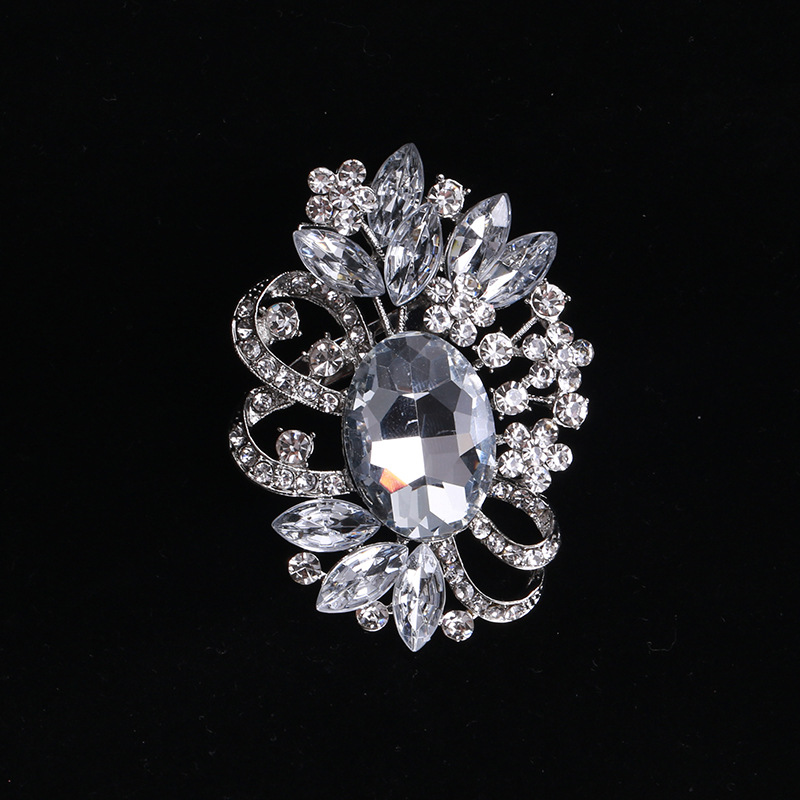 25g Weight Glass Inlay Material Brooches Classification Holiday, Daily Occasion Alloy Material Flower Pattern Women's Gender Inlay Design Korean Style Style Korean Style Pin Flower Alloy Inlay Glass Women's Brooches 2