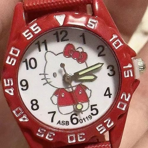 Korean version KT Cat Children's Watch Cute Cartoon Girl's Student Watch Summer Versatile Fashion Electronic Bracelet Watch