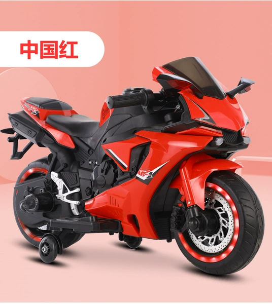 Standard configuration: bright red + foot on the accelerator, wheels without lights