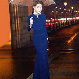 蓝色长袖晚礼服女2026新款轻奢宴会宴会气质鱼尾妈妈装年会主持裙