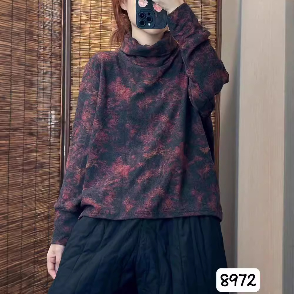 2024 년 가을과 겨울 새로운 예술적 올매치 인쇄 터틀넥 느슨한 긴팔베이스 티셔츠 최고 여성 8972