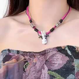 甜酷粉紫兔子钛钢皮绳编织缠绕双层项链女辣妹设计感嘻哈锁骨链