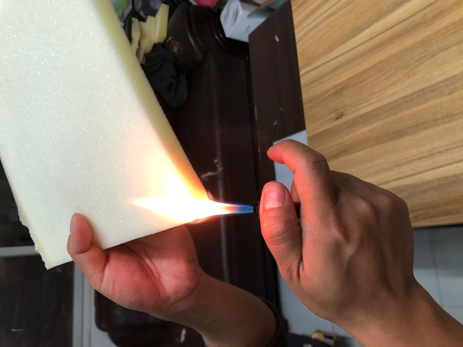 厂家供应黄色阻燃吸音隔音海绵/阻燃吸音隔音海绵