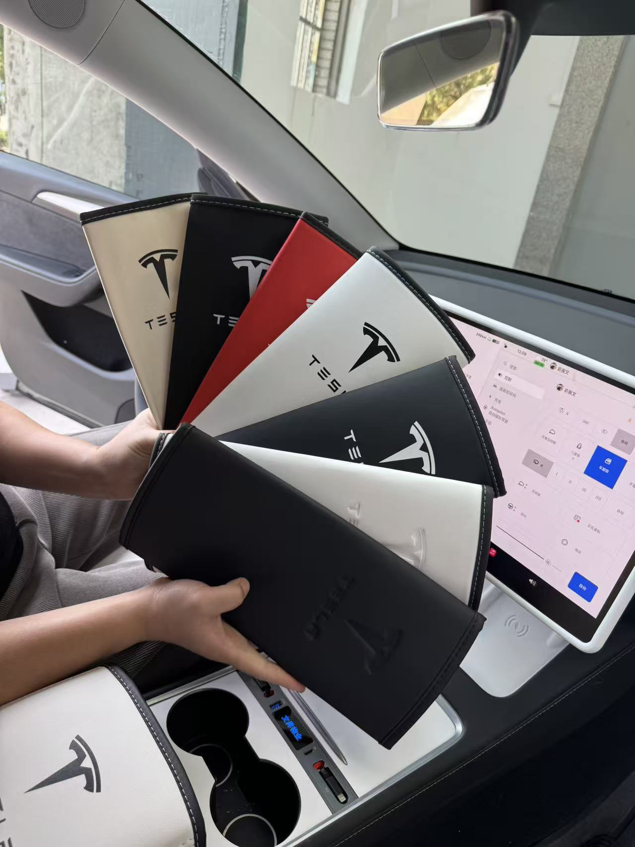 Suitable for Tesla's new Model 3/Y armrest box protective cover, Amazon leather car central armrest pad