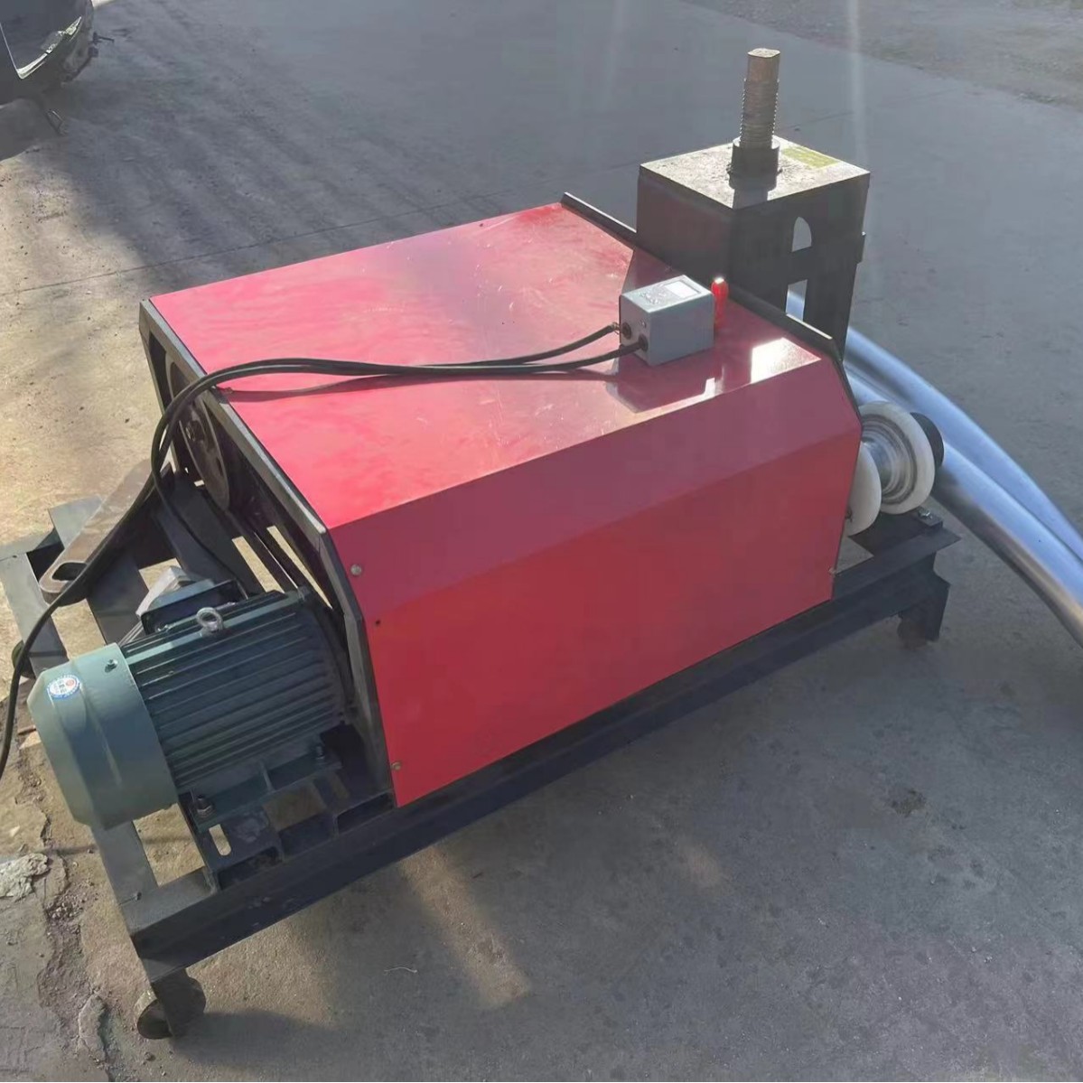 多功能卧式滚动弯管机厂家卧式弯管机配件大型弧度专用折弯机价格