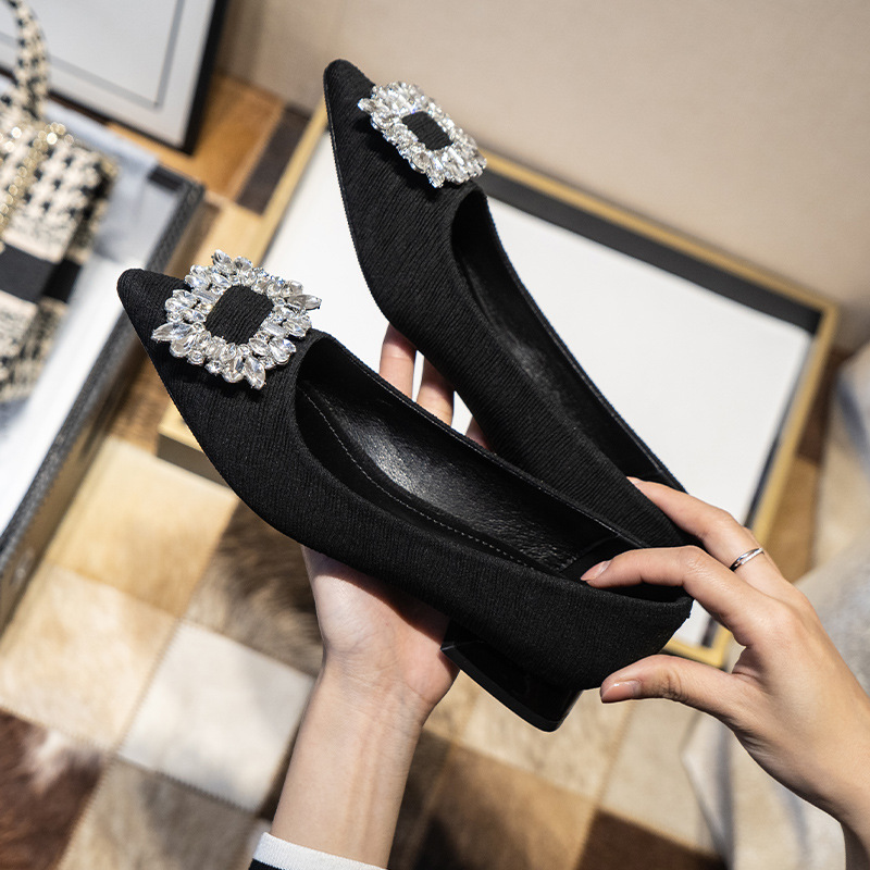 Su Yan Yan es el mismo ballet ~ botón cuadrado de diamante de punta V zapatos planos de ballet de tacones de mujer primavera