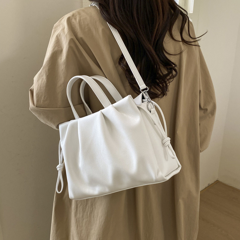 Niche Design Pleated Tote Bag For Women 2026 New Large Capacity Magnetic Handbag Korean Style Shoulder Crossbody Bag - Thumbnail 6