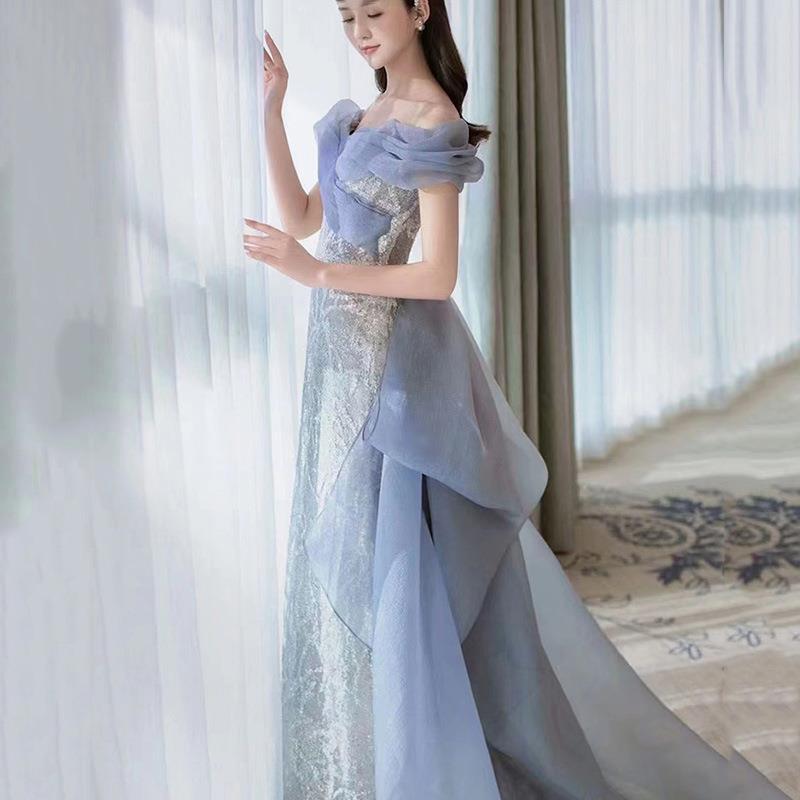 Vestido de banquete azul claro trabajo pesado con cuentas Vestido de cola de pez de lujo súper ligero de hadas vestido de tostada Reunión Anual vestido de pasarela fuera del hombro image 2
