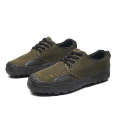 Factory direct sales of liberation shoes training shoes labor work safety shoes construction site farmland shoes men and women military training shoes rubber shoes 
