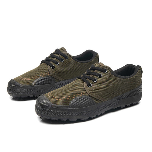 Factory direct sales of liberation shoes training shoes labor work safety shoes construction site farmland shoes men and women military training shoes rubber shoes