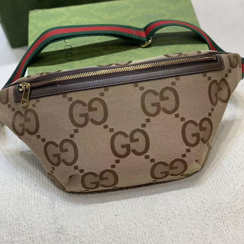 Gucci Double g Print Chest Bag, Waist Bag, Casual Versatile Fashion Bag, High-End New Style Gucci Double g Print Chest Bag, Waist Bag, Casual Versatile Fashion Bag, High-End New Style