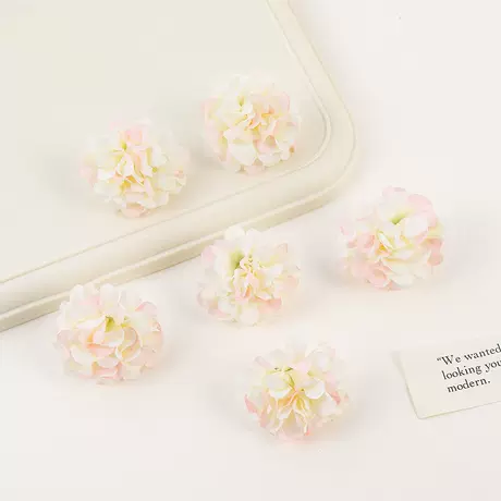 White pink edge