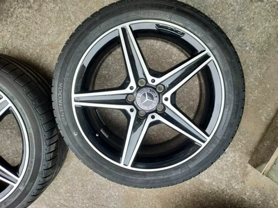 Hub – C260E300L S400S450V260GLC Man - no-9-c-series-18inch-black-single-with-tires