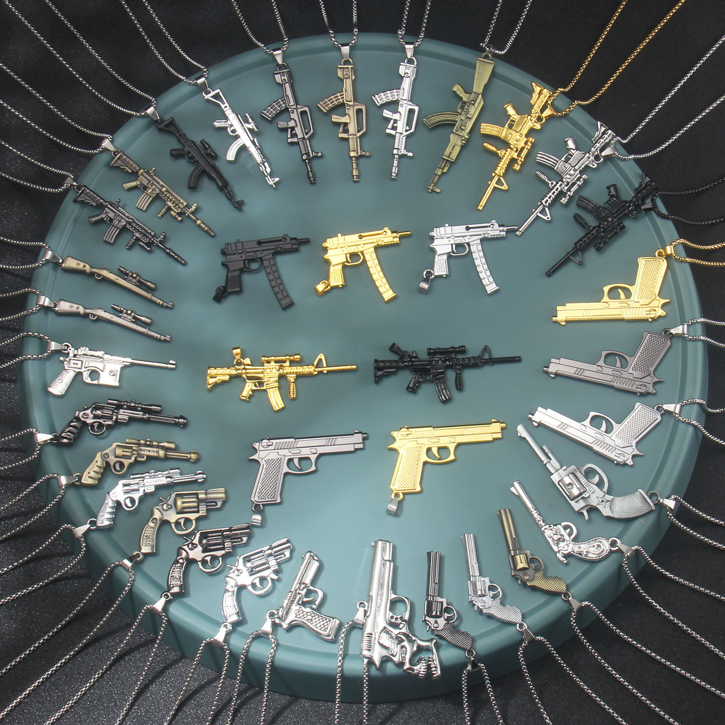 Men's Stylish Domineering Model Gun Stainless Steel Necklace Military Fans Revolver Submachine Gun Machine Gun Accessories