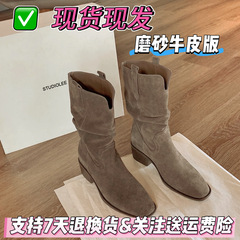 2025年秋冬新款牛皮版本增高8cm圆头v口粗跟显瘦大筒围堆堆短靴女
