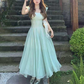 法式甜美百搭连衣裙学院风小个子夏季新款设计感2025年高级感穿搭