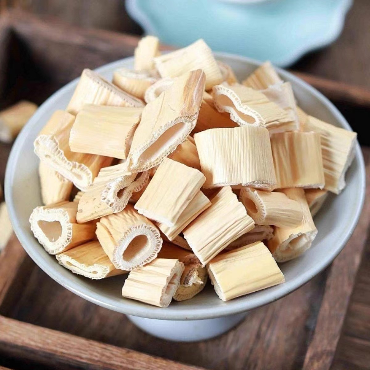 Dried Reed Rhizome Lu Gen 500g Natural Sun Dried Reed Root Slices for Decoction and Culinary Use key features